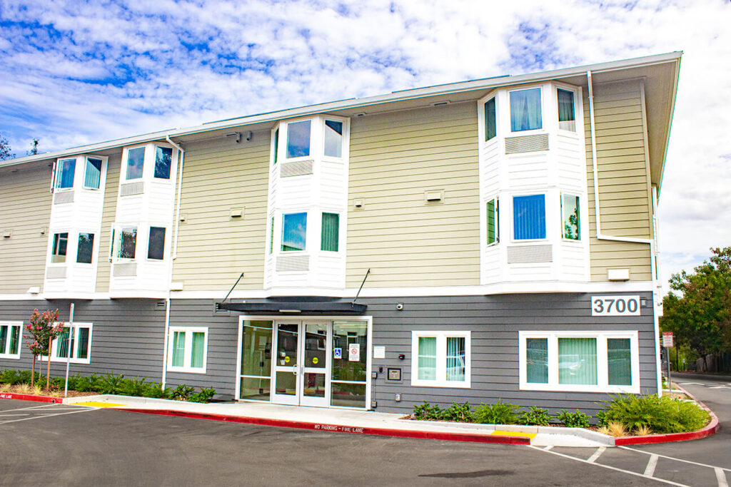 front exterior photo of Heritage House