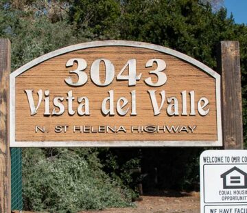 vista del valle sign photo